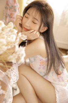 权志龙小松菜奈